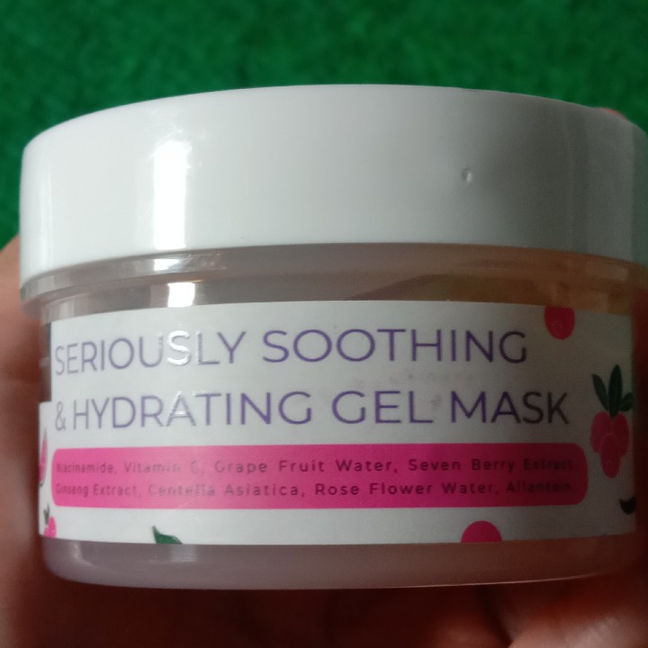 Seriously Soothing Hydrating Cooling Mask imgfdn-c219bda0-4b22-4fd1-ac80-34cb4e35c037