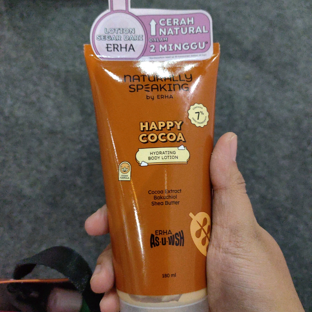 Happy Cocoa Hydrating Body Lotion imgfdn-aa1cdf52-6be4-40db-9ede-edf33bdd7d46