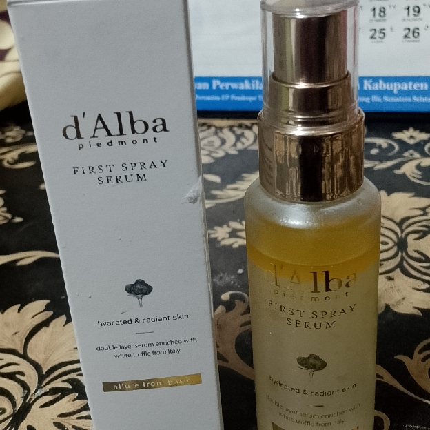 White Truffle First Spray Serum imgfdn-47e91ddf-2ae6-4d42-bb7b-77a044e78798