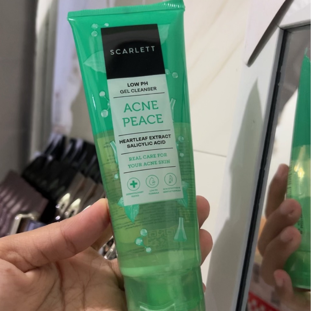 Low pH Acne Peace Gel Cleanser imgfdn-9da03092-3f5d-40d6-9459-fa4090fb88c4