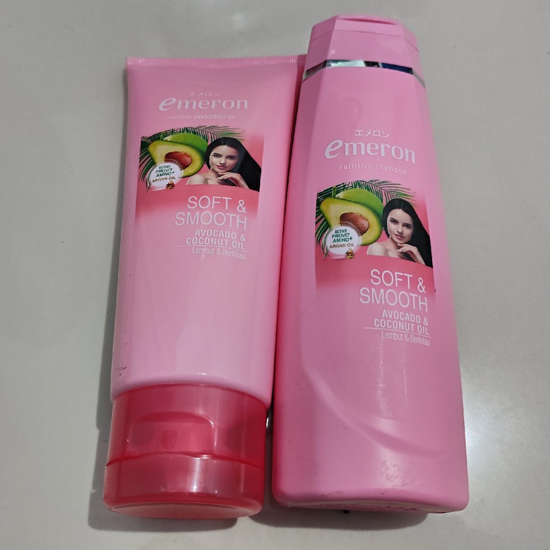 Nutritive Conditioner - Soft and Smooth imgfdn-0aef57f7-8bfc-4d48-a3c3-419126aa9834