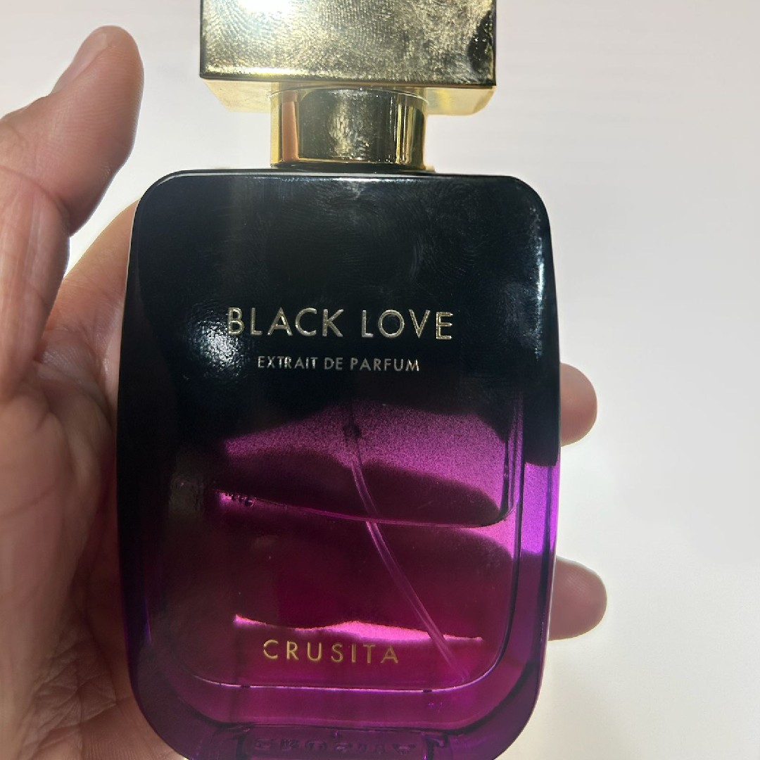 Extrait De Parfum - Black Love imgfdn-ad786004-d578-41dc-bafd-0620349981ca
