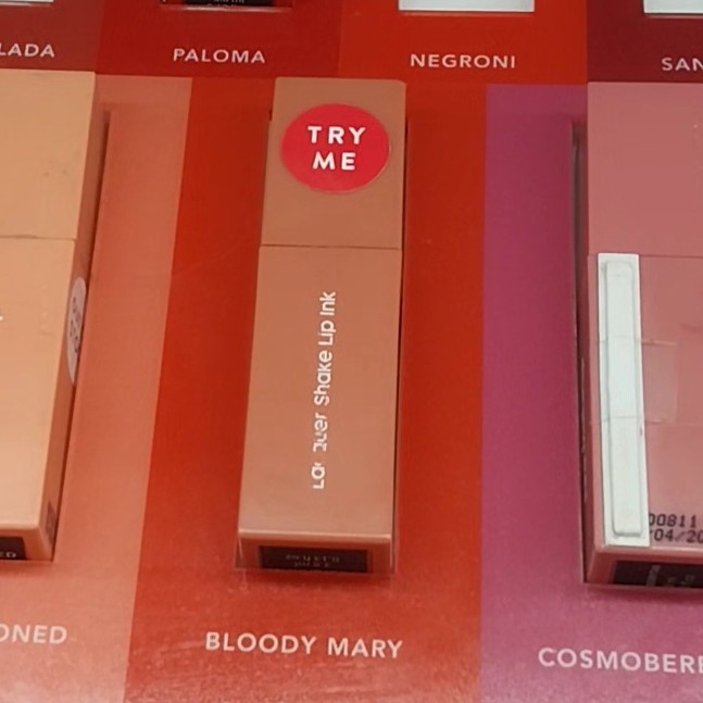 Lacquer Shake Lip Ink - Bloody Mary imgfdn-ab4bfff9-3015-4d42-9f7e-a301dc65b99c