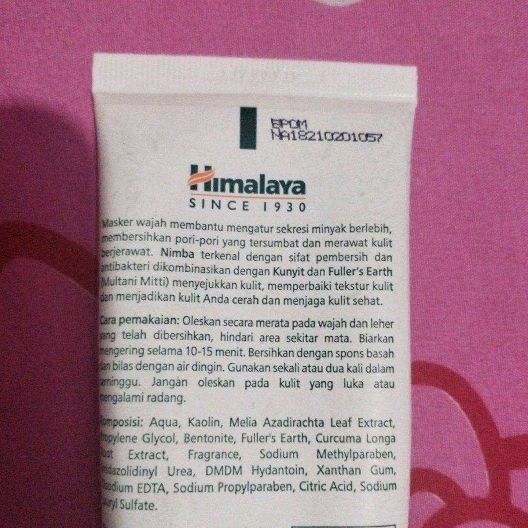 Purifying Neem Mask imgfdn-ff394604-1531-408a-afde-929b21695277