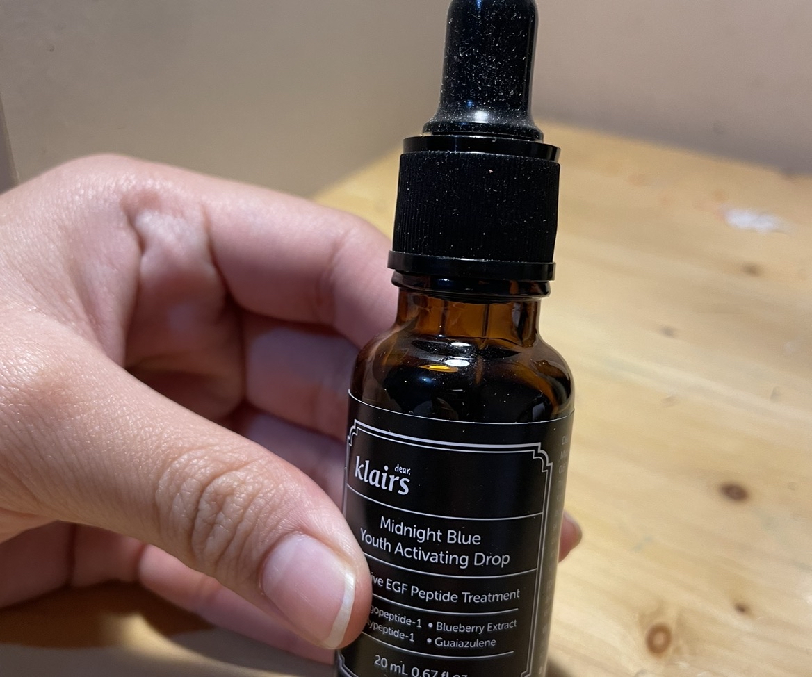 Midnight Blue Youth Activating Drop imgfdn-e93642e0-ac00-4f57-91b3-4a5251d1b23c
