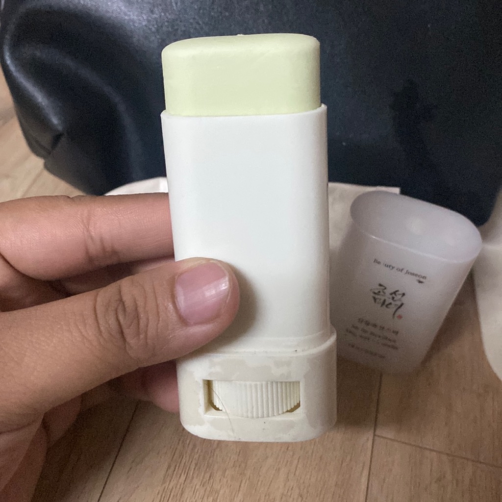 Relief Sun Rice + Probiotics SPF50+ PA++++ imgfdn-f78e891e-785e-4664-a4e1-04ab61dedd31