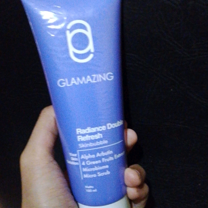 Radiance Double Refresh Skinbubble imgfdn-e6a80700-56c7-40c4-9560-cb9016fc51e4