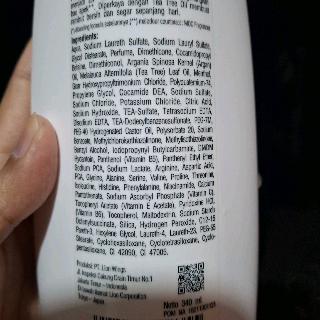 Hijab Nutritive Shampoo - Clean and Fresh imgfdn-29d3f727-23c3-490f-9de7-ca457dc2d5b5