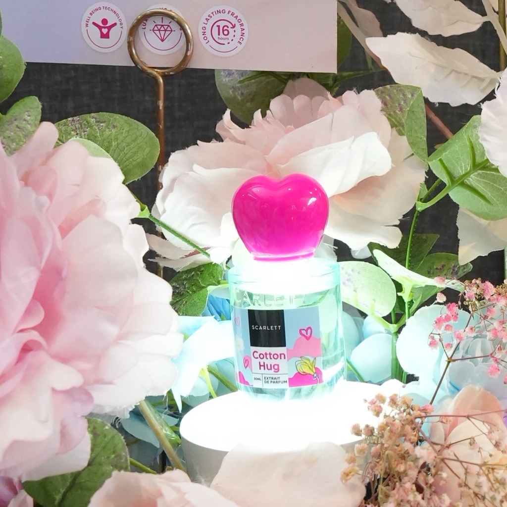 Cotton Hug Extrait De Parfum  imgfdn-a144b8b3-d1f6-4199-b829-fe9cf44780d5