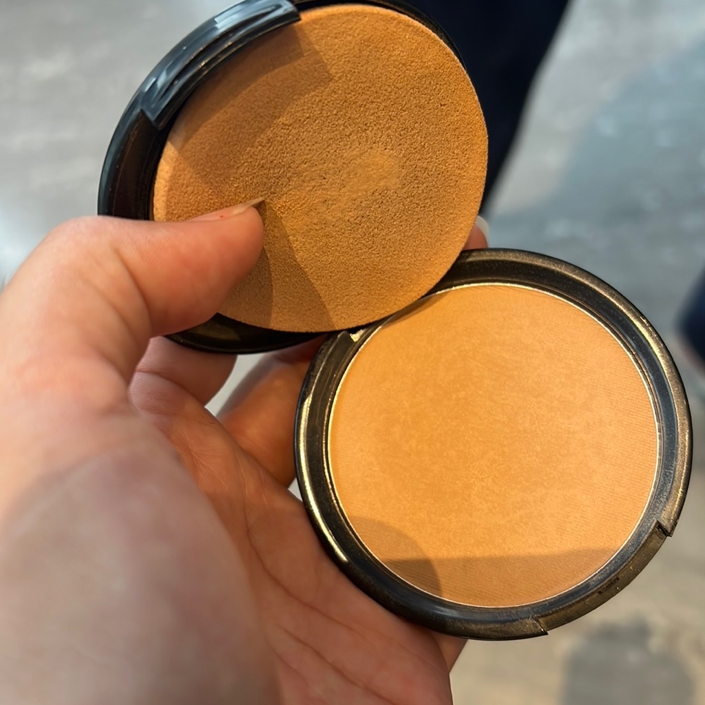 Coverlast Cushion - 41W Sand imgfdn-e9d0a039-04ae-47d3-82d1-99f507bfc5b6