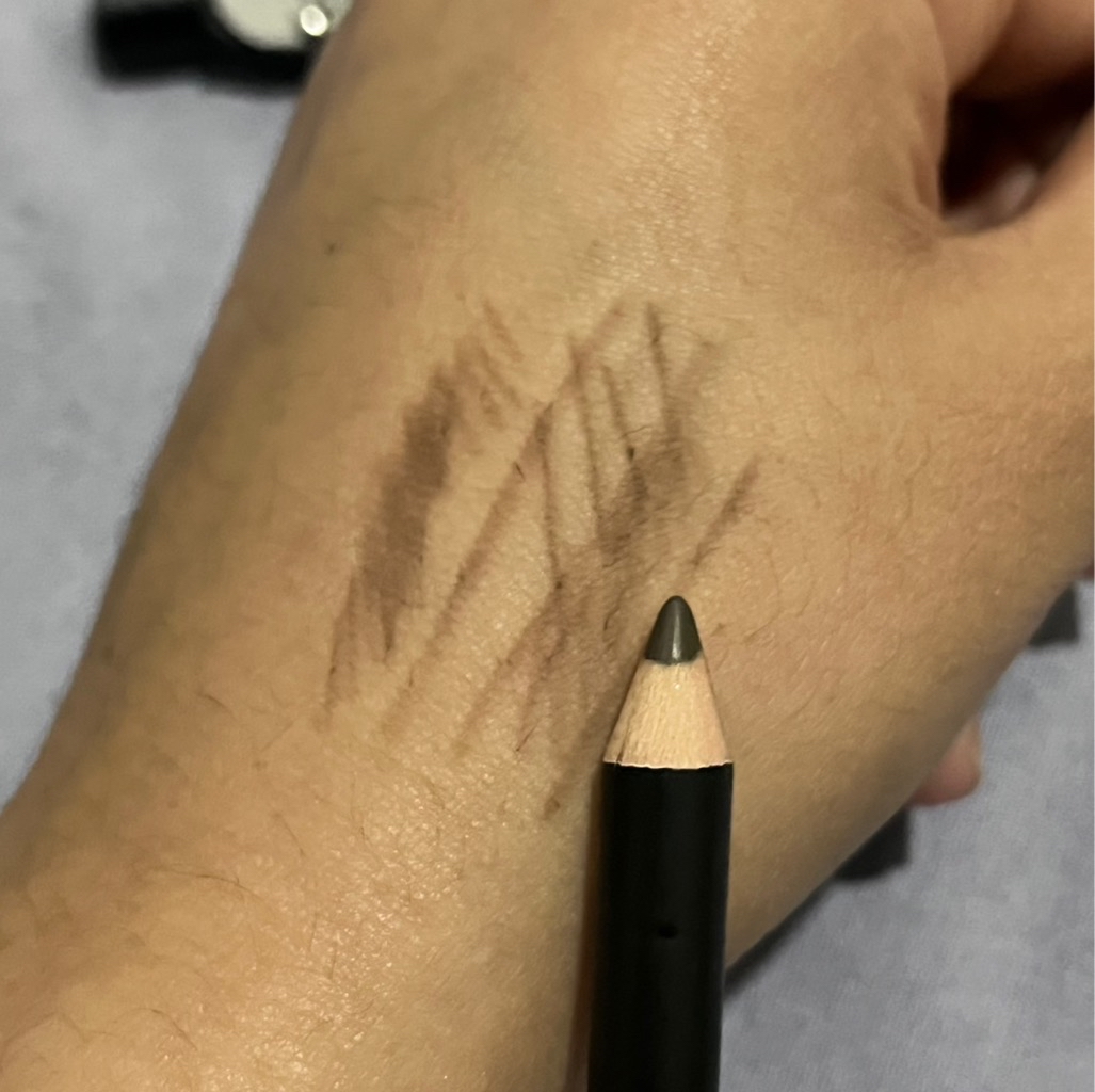 Urban Eyebrow Pencil - 02 Dark Brown imgfdn-4ffe3edb-398c-44d1-92de-63ed1ee90848