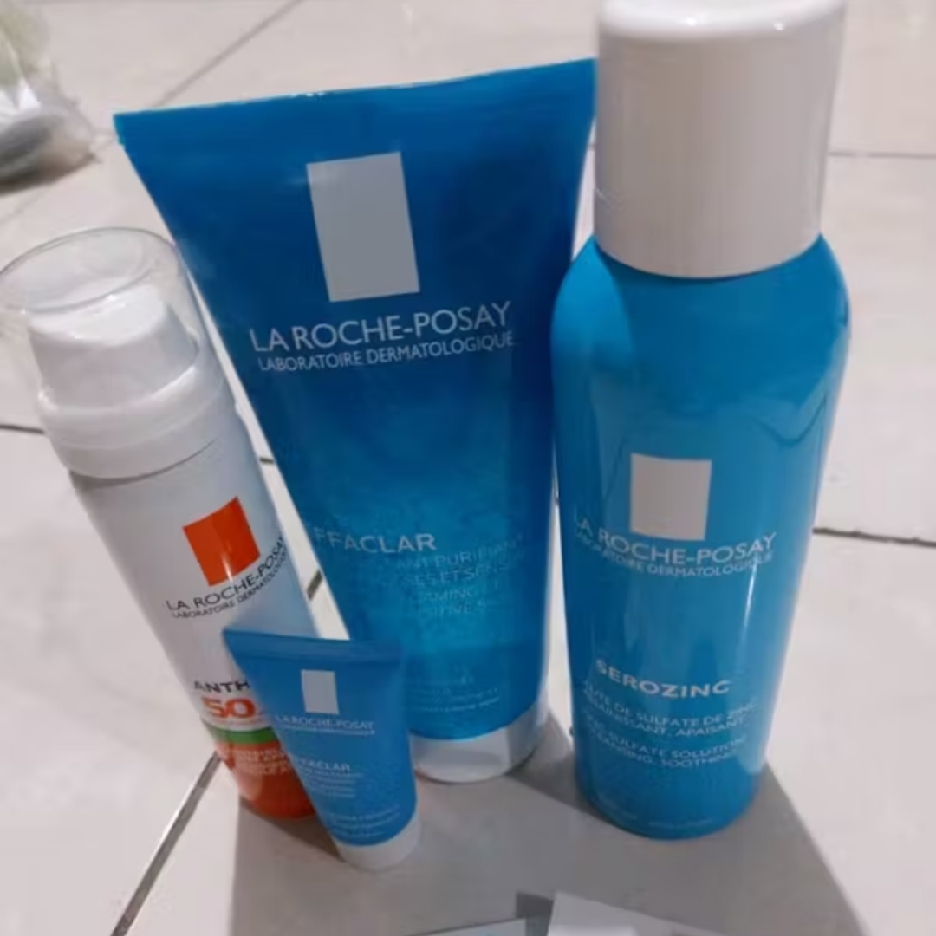 Effaclar Purifying Cleanser Gel imgfdn-ce31e86f-d7be-421b-bca7-2871dcde3dfb