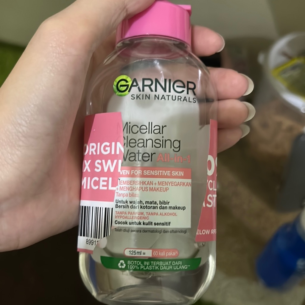 Micellar Cleansing Water All-in-1 - All Skin Type imgfdn-f0b76cd2-acae-48a7-bc4a-71e8671faef4