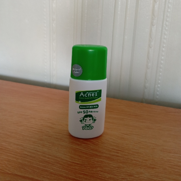 UV Mild Milk Natural Color imgfdn-a539223b-2e94-4985-9d12-0dee7c8a99f3