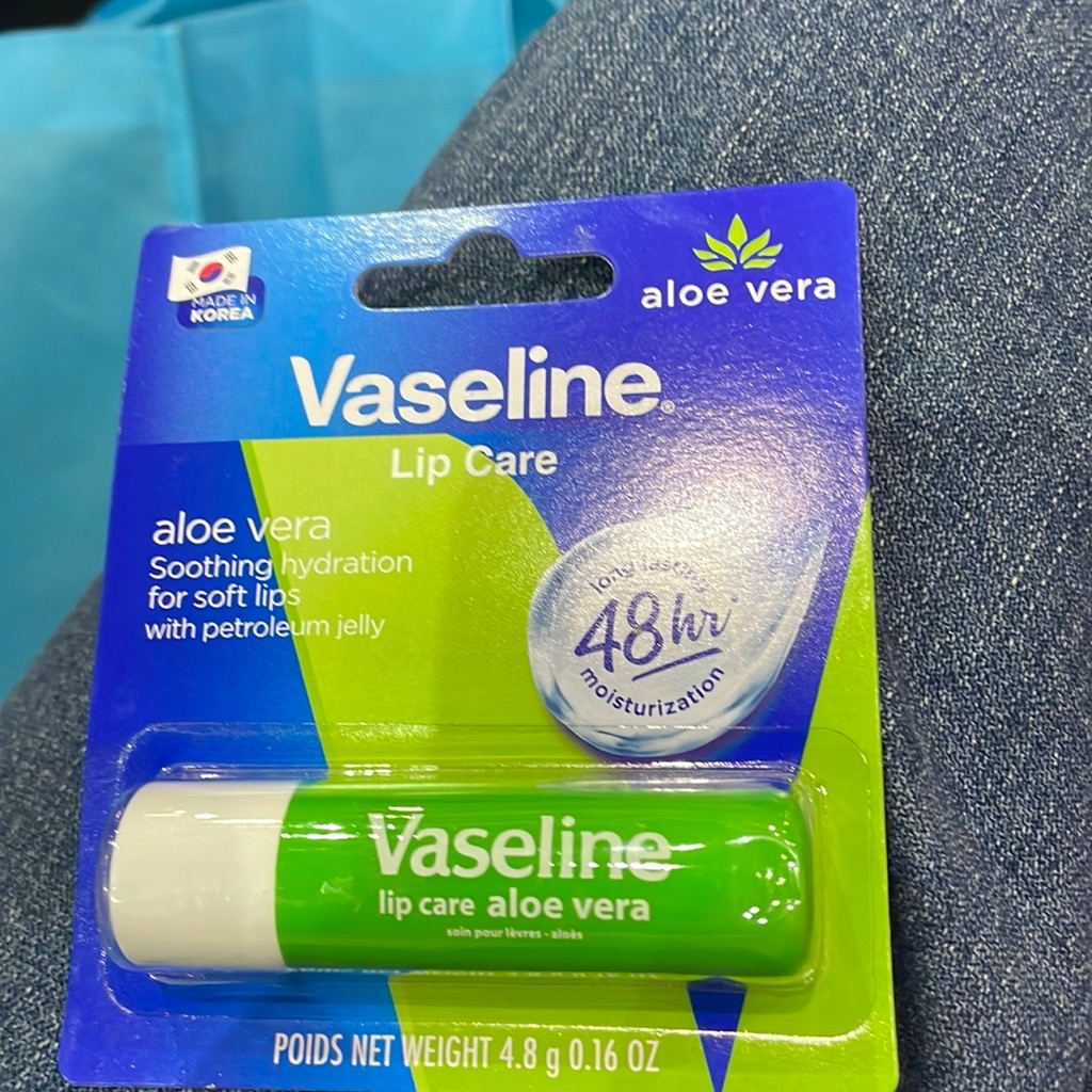 Lip Therapy Stick - Aloe Vera imgfdn-aed3b0e4-82a3-416e-a1de-a533a94b32dd