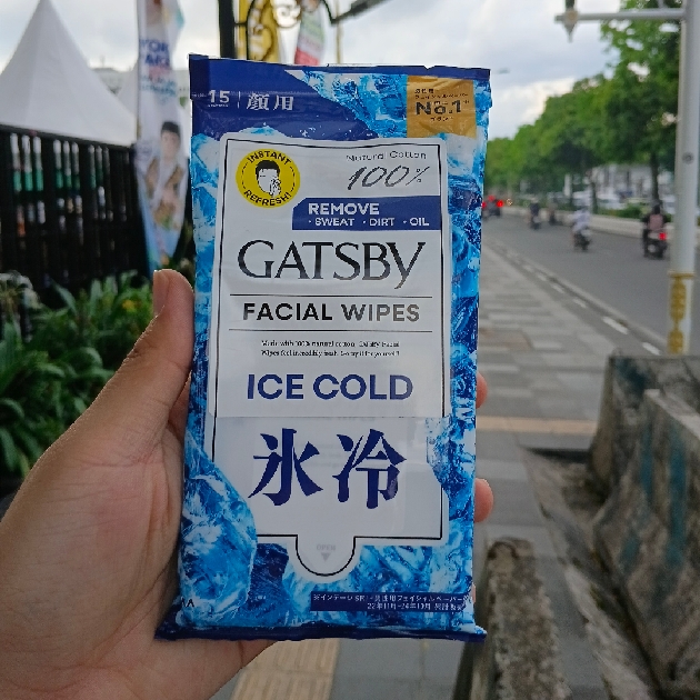 Facial Wipes - Ice Cold imgfdn-db9ef5b8-9278-4897-9df4-2df2a755cab8