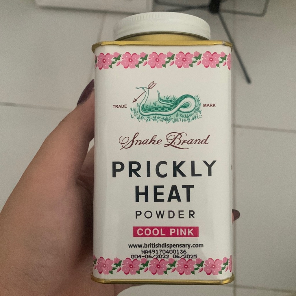 Prickly Heat Cooling Powder - Cool Pink imgfdn-fb6fa81c-6683-41da-8d20-4e006e32929c