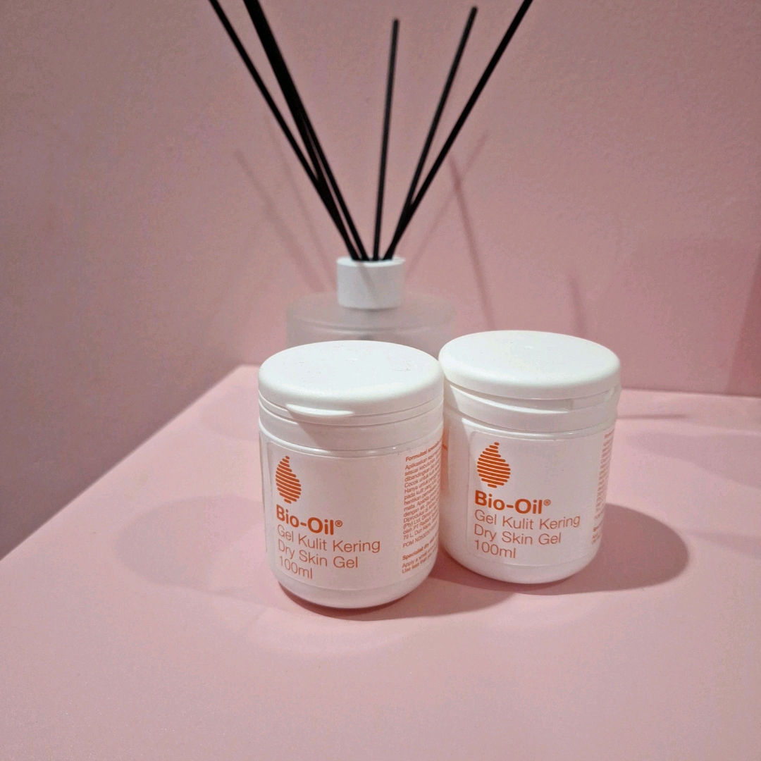 Dry Skin Gel imgfdn-ad7ca8cf-58c1-40f5-b279-098a68acead9