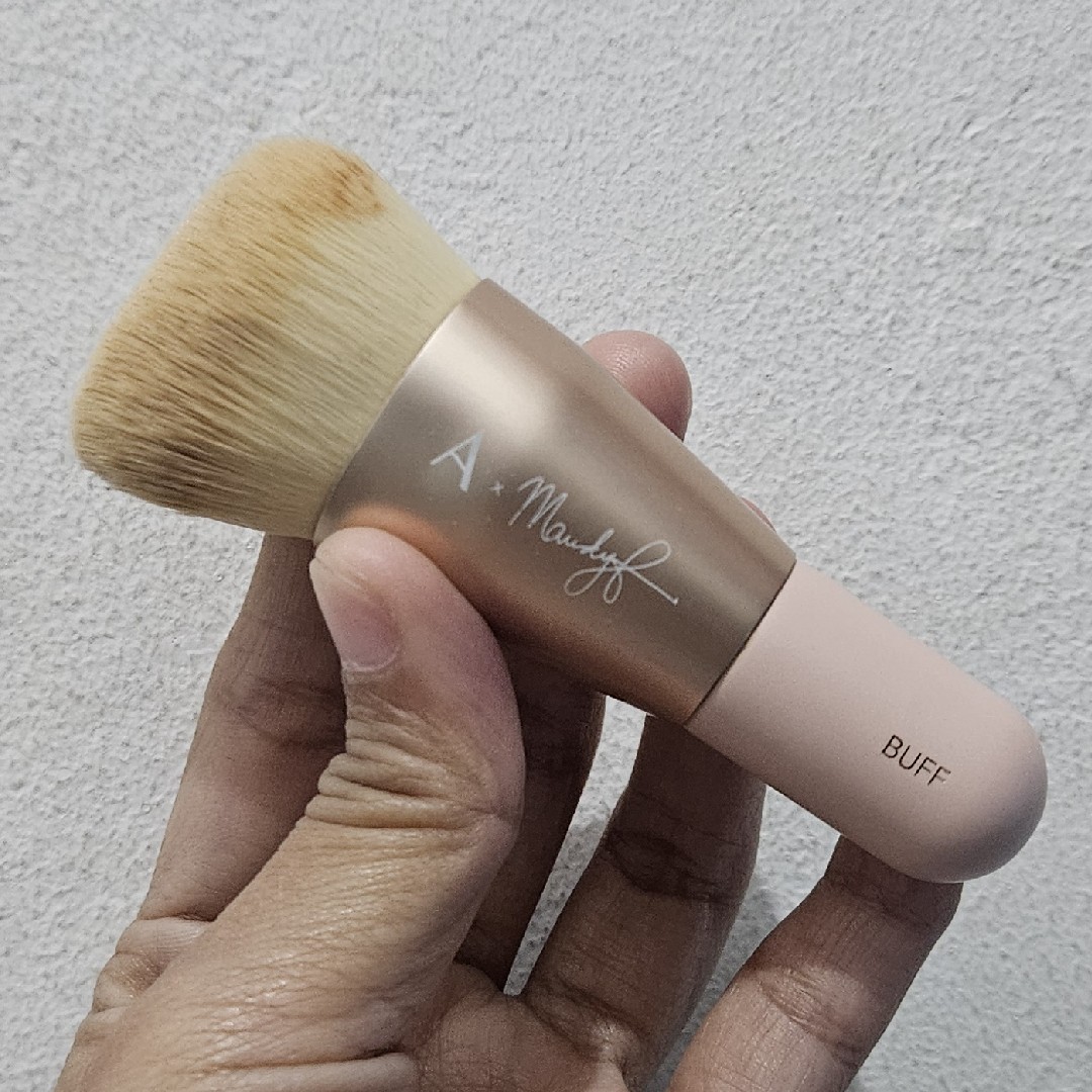 Aeris Beaute X Maudy Ayunda Individual Brushes - Setting Brush imgfdn-09ffddee-f433-4223-a978-0c58c6781345