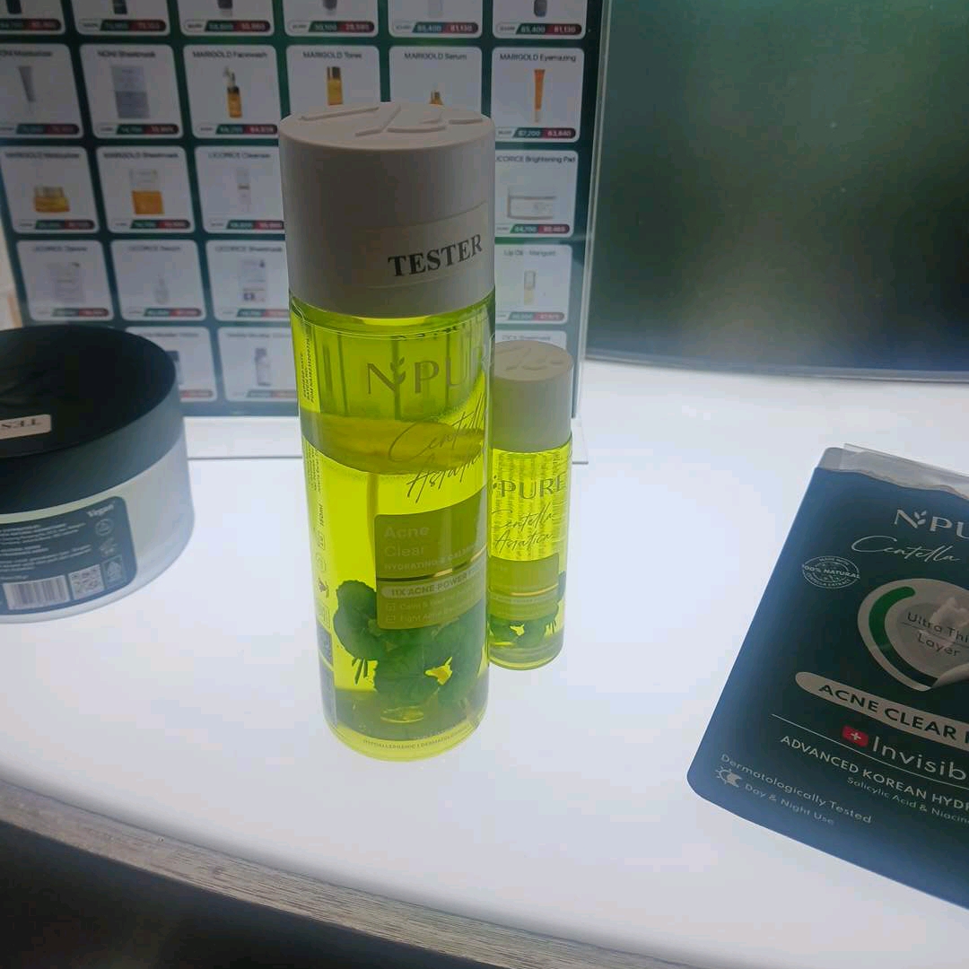Centella Asiatica Acne Clear Hydrating & Calming Toner imgfdn-dc9dddb4-6539-46fb-bfbe-d902f8c295c5