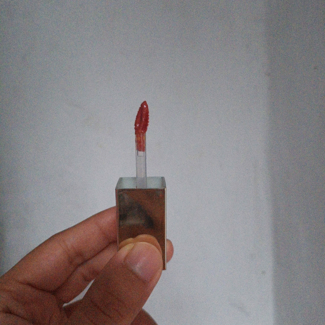 Phyto Hydra Lip Tint - Milkshake imgfdn-6c5c8c89-61df-4a33-a3a3-cc6283dd9b0b