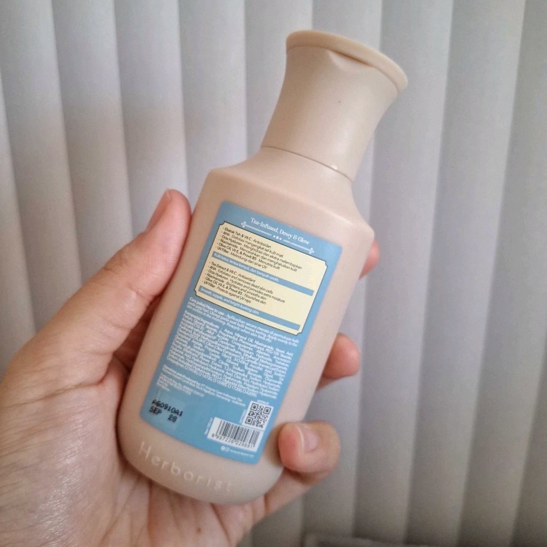 Body Lotion Teh Soeltan - Emboen imgfdn-5bba66ef-667f-4142-9ba3-0f4120498870