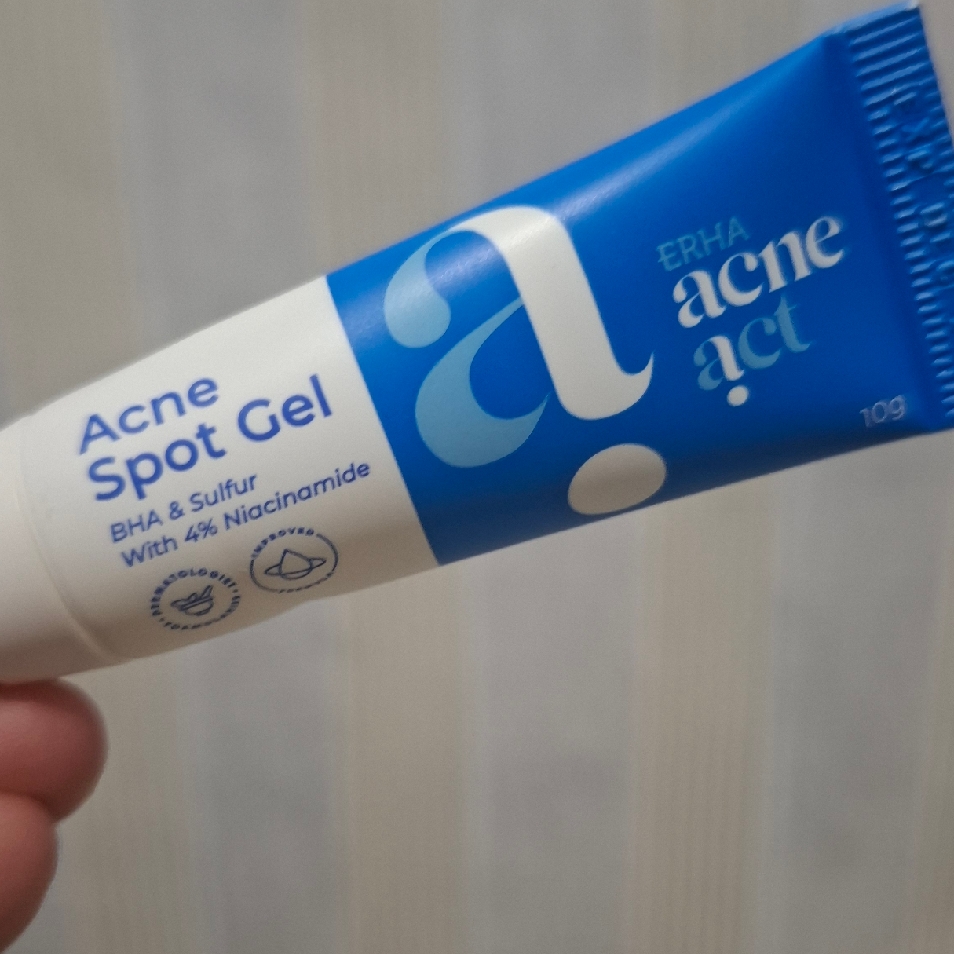 Acne Spot Gel - Reformulation in March 2023 imgfdn-6daf51d6-6343-43c1-b3fd-ca72cd4312c1