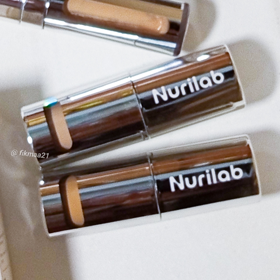 CorrecTone Spot Serum Concealer  - 20 Sand imgfdn-3af72011-6050-4a24-b067-a5d09da24a5f