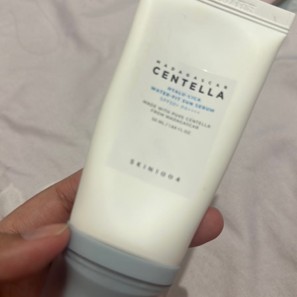 Madagascar Centella Tone Brightening Tone-Up Sunscreen SPF50 PA++++ imgfdn-47ea2198-e446-4417-8573-dcfdc5c542b4