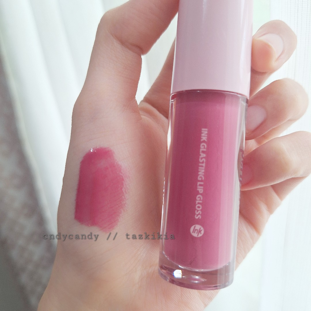 Ink Glasting Lip Gloss - 05 Way To Go imgfdn-ab185c91-e725-46c0-ac61-c51a4e22ff83