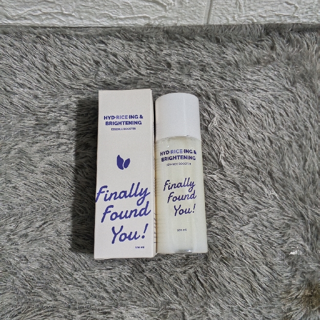 Hyd-rice-ing & Brightening Essence Booster imgfdn-68d2d45d-be6e-4ce2-9a56-9ae317efae4d