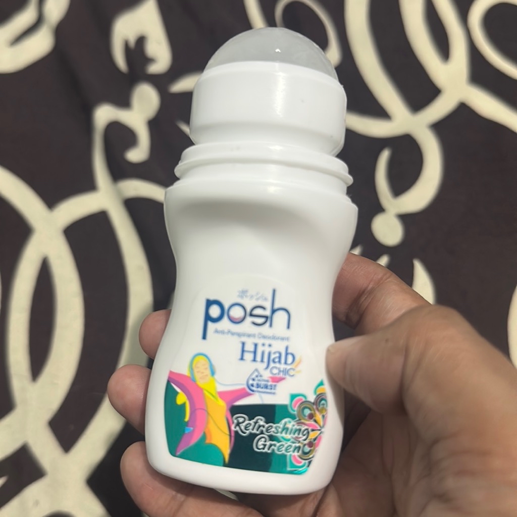 Anti-Perspirant Deodorant Hijab Chic Roll On - Refreshing Green imgfdn-fc046a03-2400-40d3-862d-4053e1a0cf71