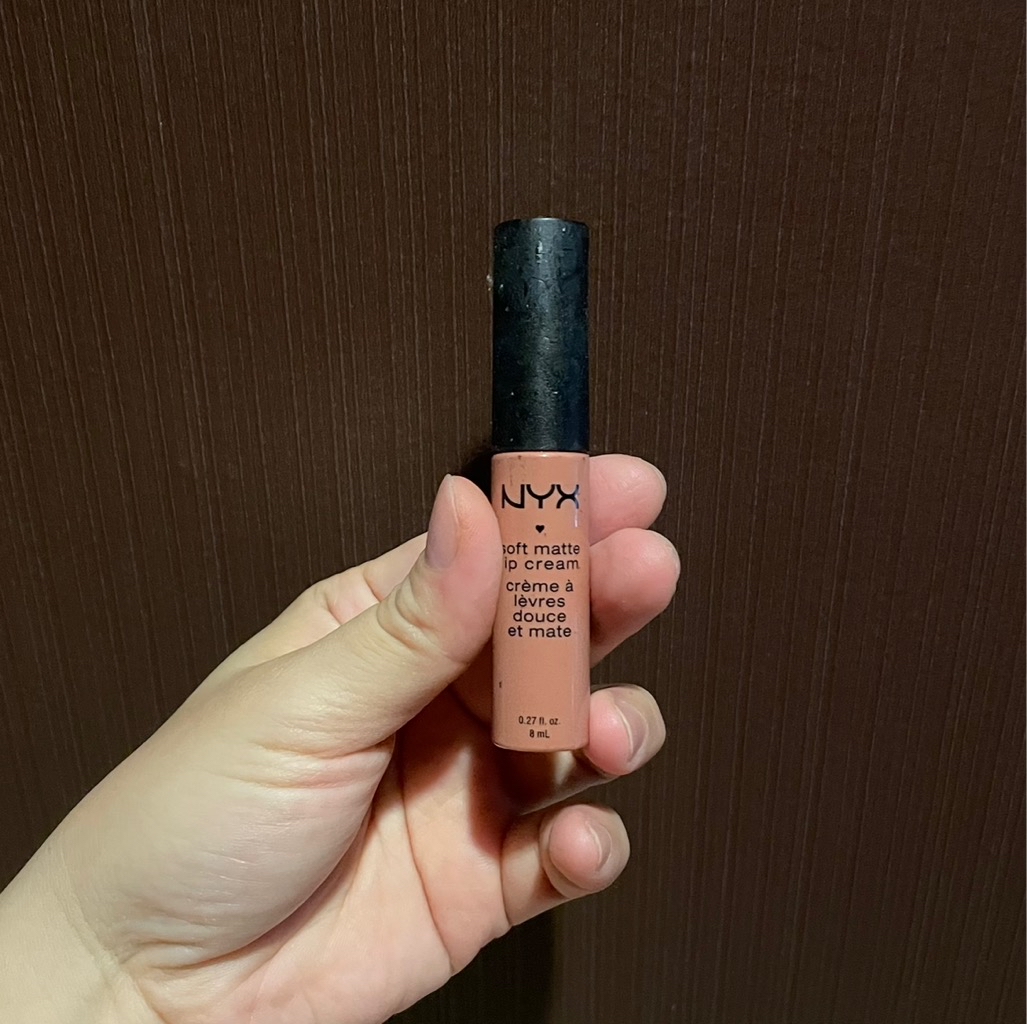Soft Matte Lip Cream - Stockholm imgfdn-d13b7df3-23f4-4323-9baa-874affb34a4f
