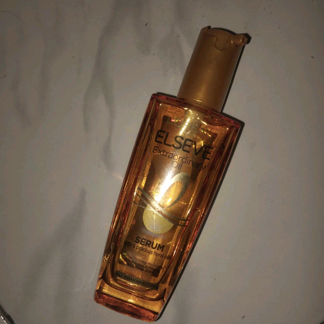 Extraordinary Oil - Gold imgfdn-aba01ac9-b33a-423f-b818-3a3244954249