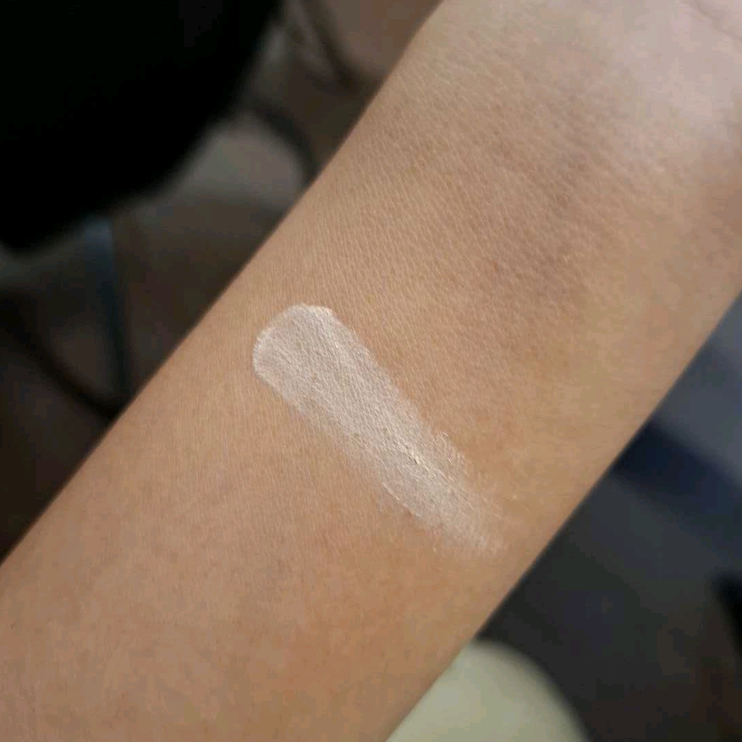 Hooman Under Control HD Blur Loose Powder - 06 Medium imgfdn-3f380a75-6946-49b8-8cc4-98a3115163d7