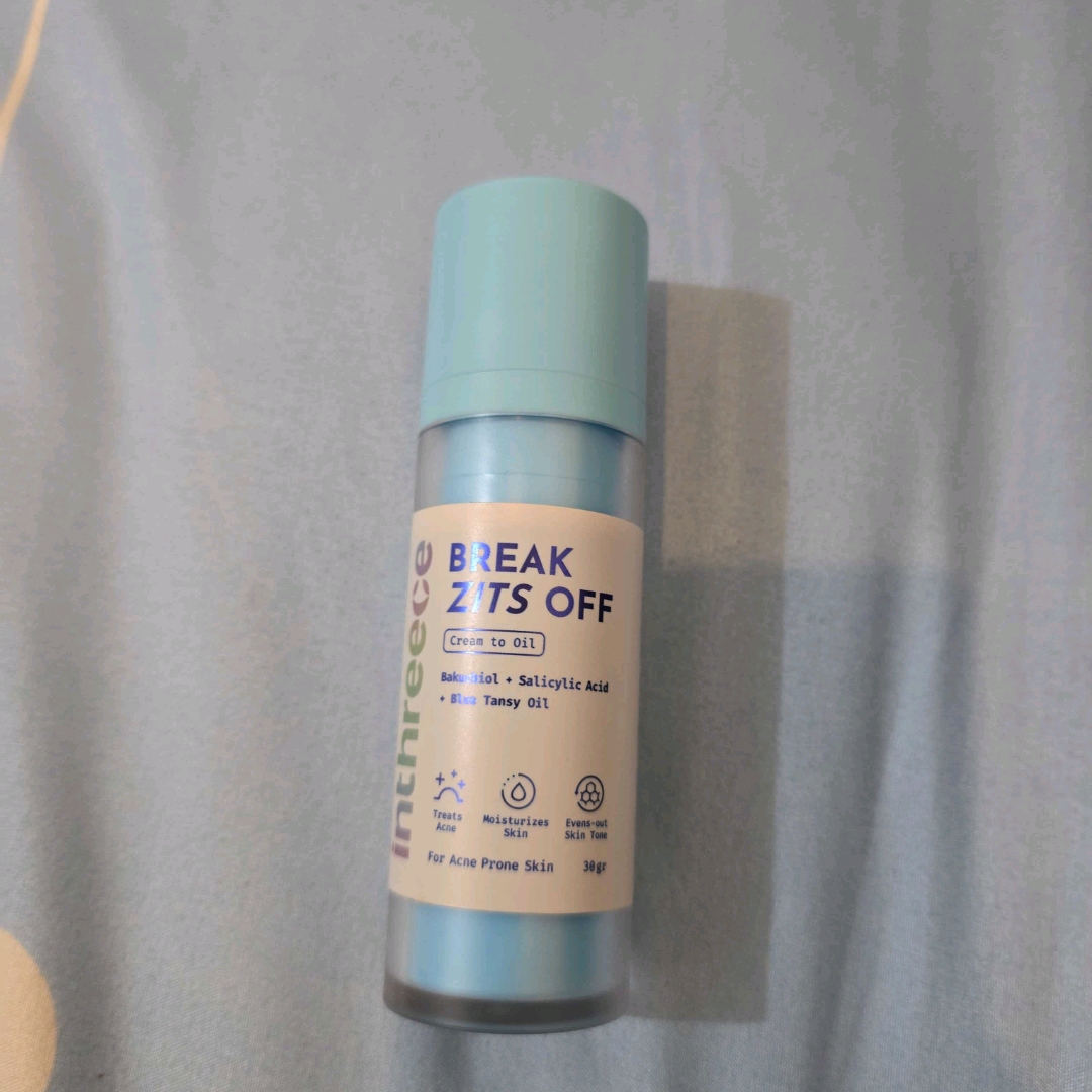 Break Zits Off imgfdn-045ca3e5-a01a-46ee-9816-36bfcecd6e5b