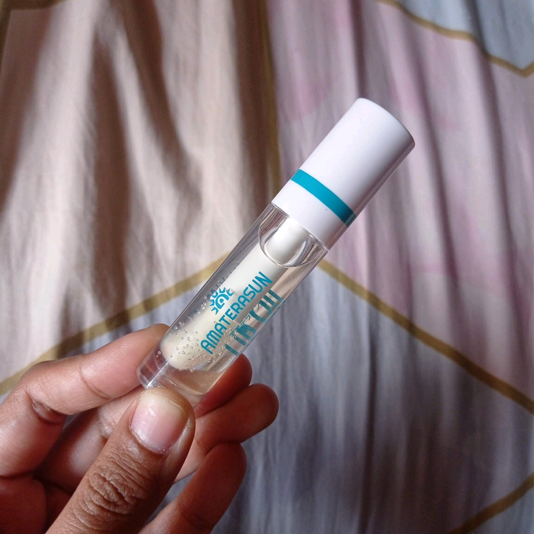 Lip Oil SPF 30 PA ++++ imgfdn-008dbed0-b828-4958-a346-299dcfd2534a