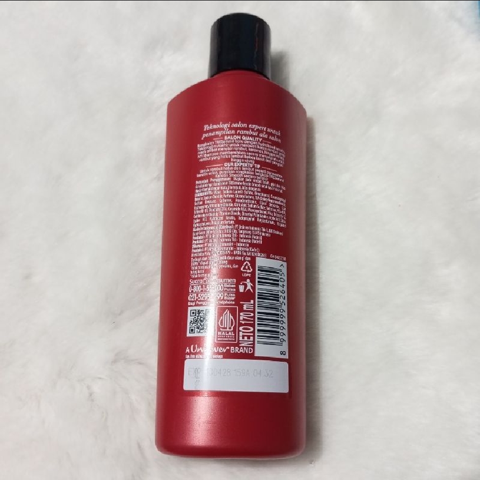 Keratin Smooth Shampoo imgfdn-1cc375ab-3f55-401f-8909-9953047e76a2