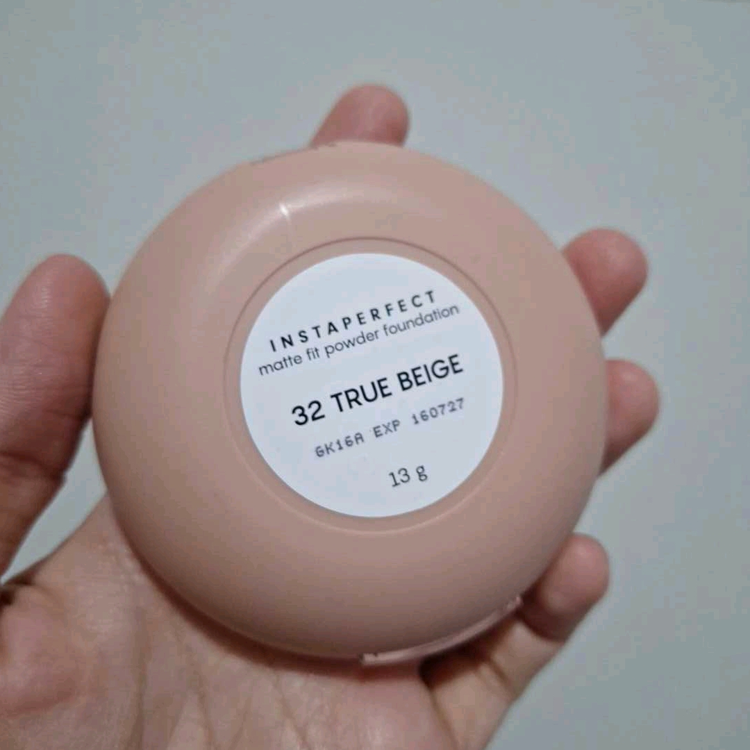 Matte Fit Powder Foundation - 32 True Beige imgfdn-4df0d205-3c50-4657-8b37-299a26b008b7