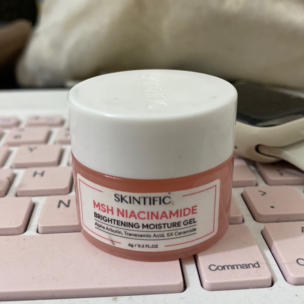 MSH Niacinamide Brightening Moisture Gel imgfdn-60f5c764-0468-4a68-bf7a-8503e65a4f88