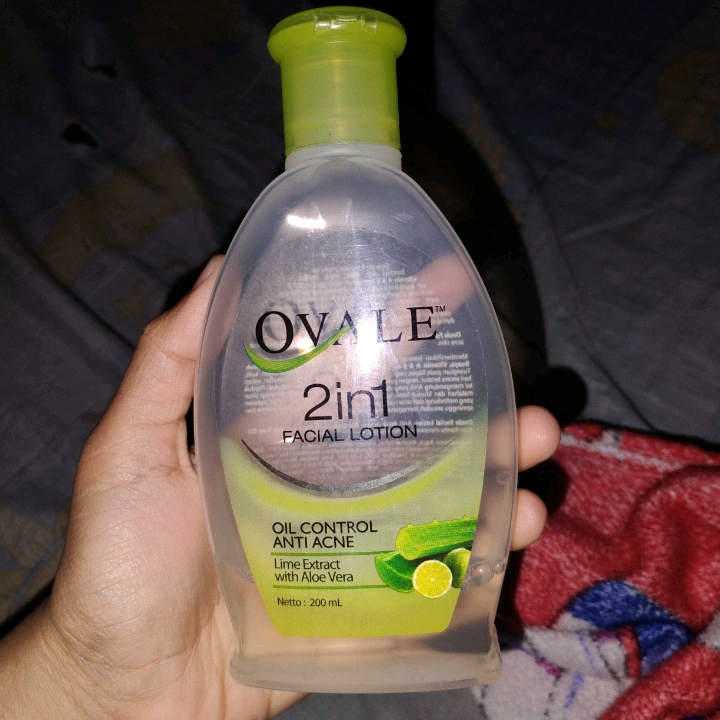 Facial Lotion - Anti Acne imgfdn-3a29b215-192d-45f1-a597-7c534ab35ec6