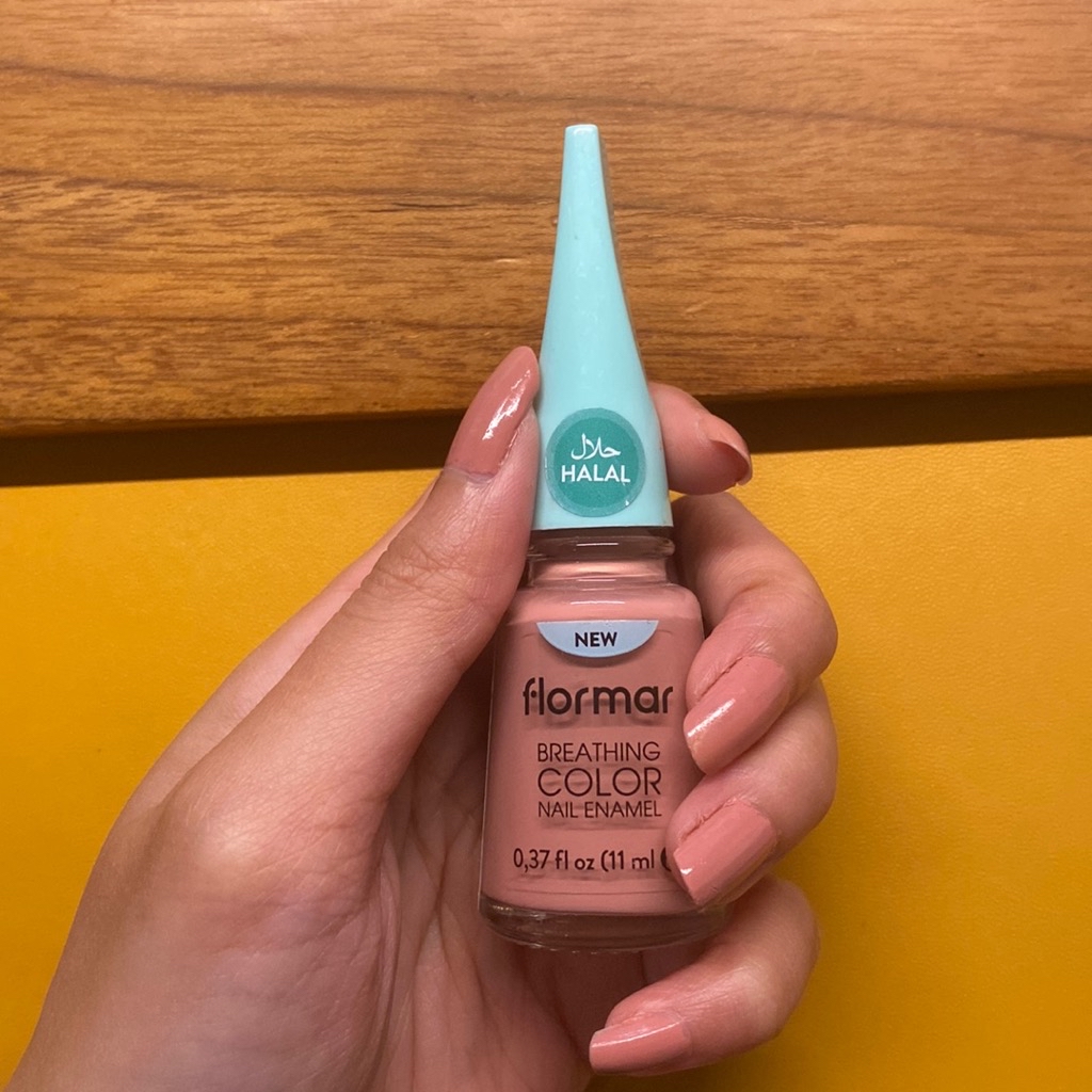 Breathing Color Nail Enamel - Peach N Cream 12 imgfdn-d481c18f-e7d0-4e2e-9fb5-9dea61a9087c