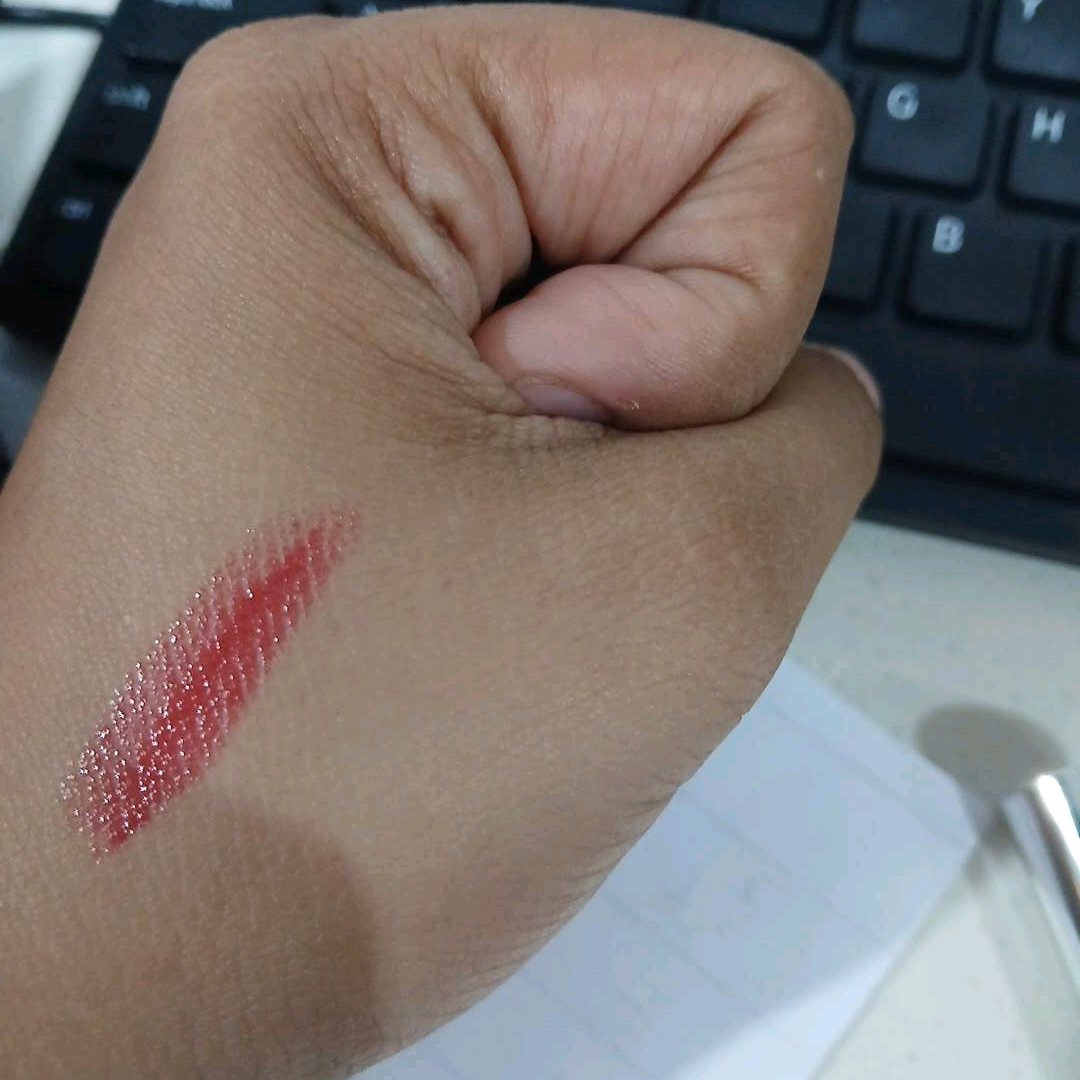 Lip Glo Color Balm - 507 Cherry Cocktail imgfdn-118660c5-bdd3-4a20-bf71-c966273368cd