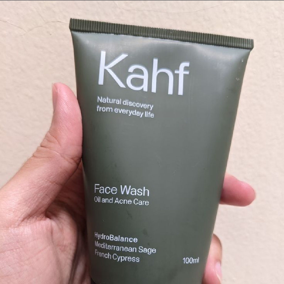 Face Wash Acne & Pore Cleanser Scrub imgfdn-63fd8a3b-4358-4d1f-b562-d693747e7c2e