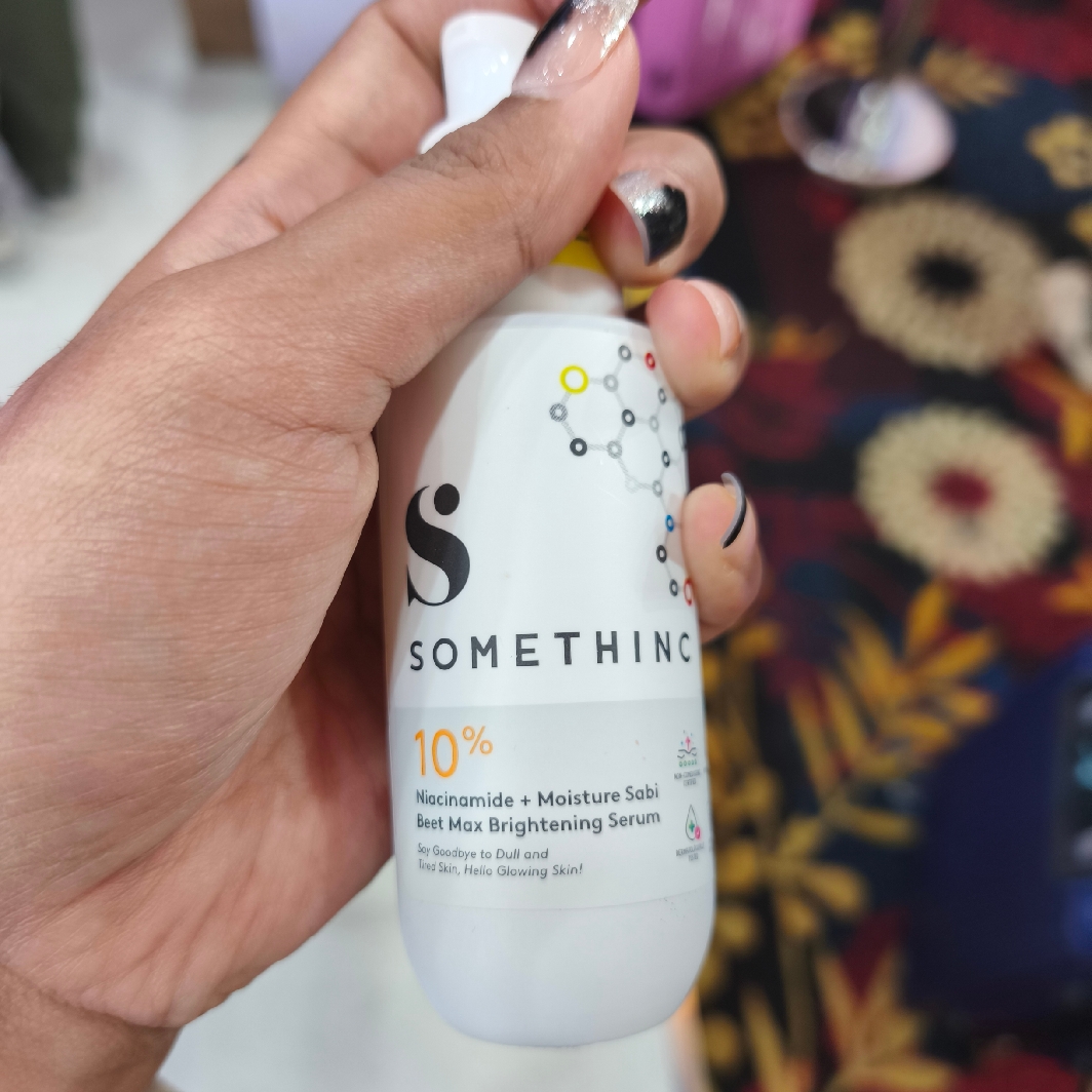 Niacinamide + Moisture Sabi Beet Brightening Serum imgfdn-814516ec-8cd2-450a-bdaf-3eadcb02919a