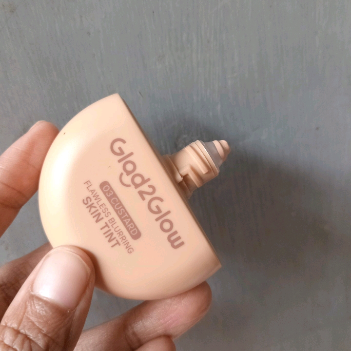 Flawless Blurring Skin Tint - 03 Custard imgfdn-2d63a9ca-c24d-450e-b2ee-6265a799ddb5
