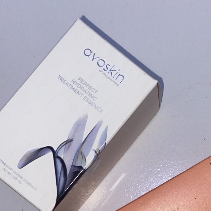 Perfect Hydrating Treatment Essence imgfdn-4144bca0-46a7-4be0-b3bf-ba6398d32302