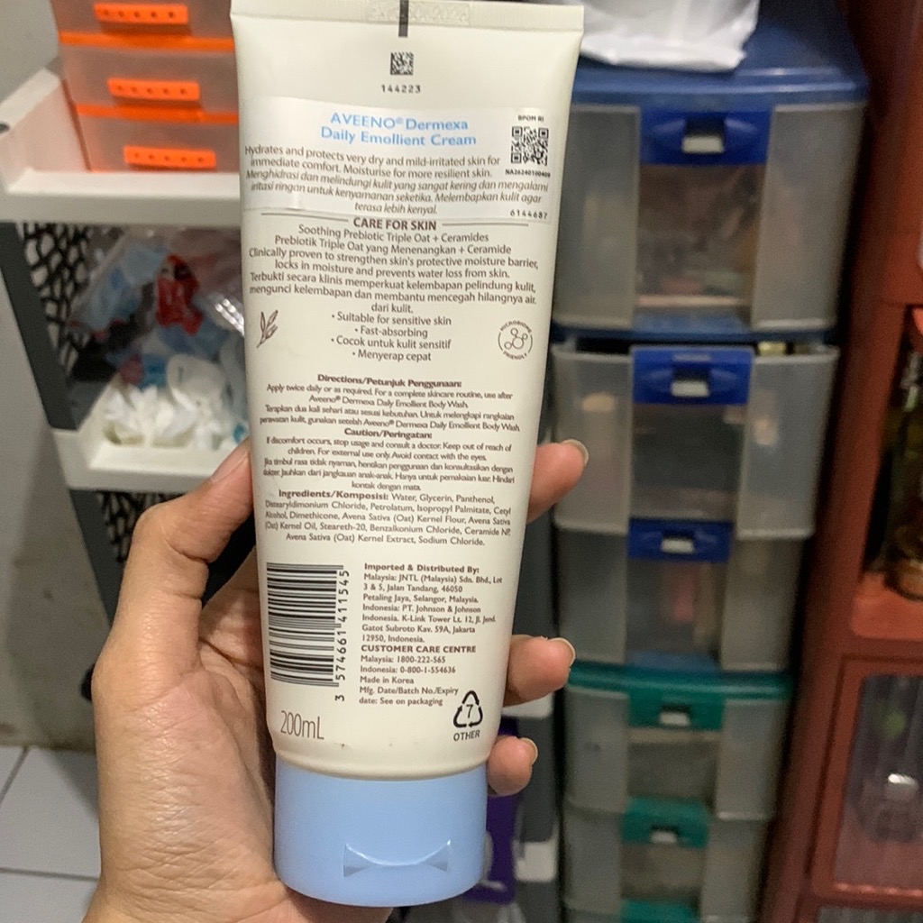 Dermexa Daily Emollient Cream imgfdn-511fb85a-485e-4b3c-92de-95768f9ef817
