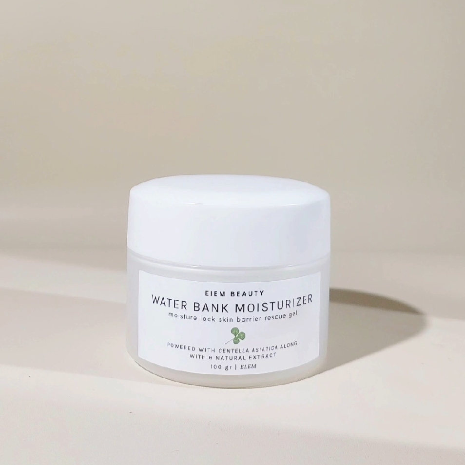 Water Bank Moisturizer imgfdn-5af0cebd-888a-4a36-90e8-b98e7811a020