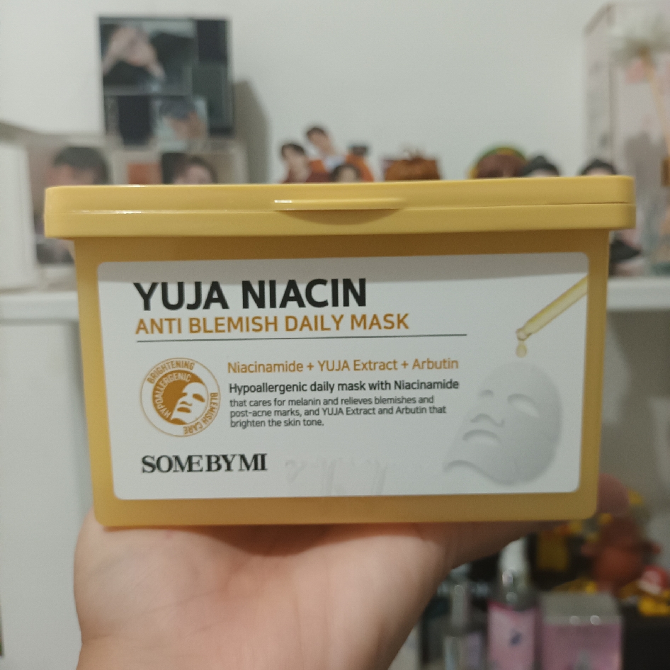 Yuja Niacin Anti Blemish Daily Mask imgfdn-de8cec49-c974-4de0-ab95-9c7ee491b9d4